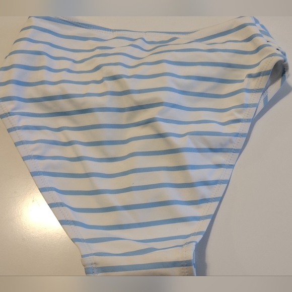 🍉3/$20 🌸Habitual girl high waist swim bottom - Picture 3 of 7